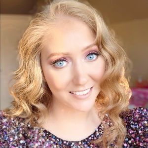 Meet your Posher, Alli